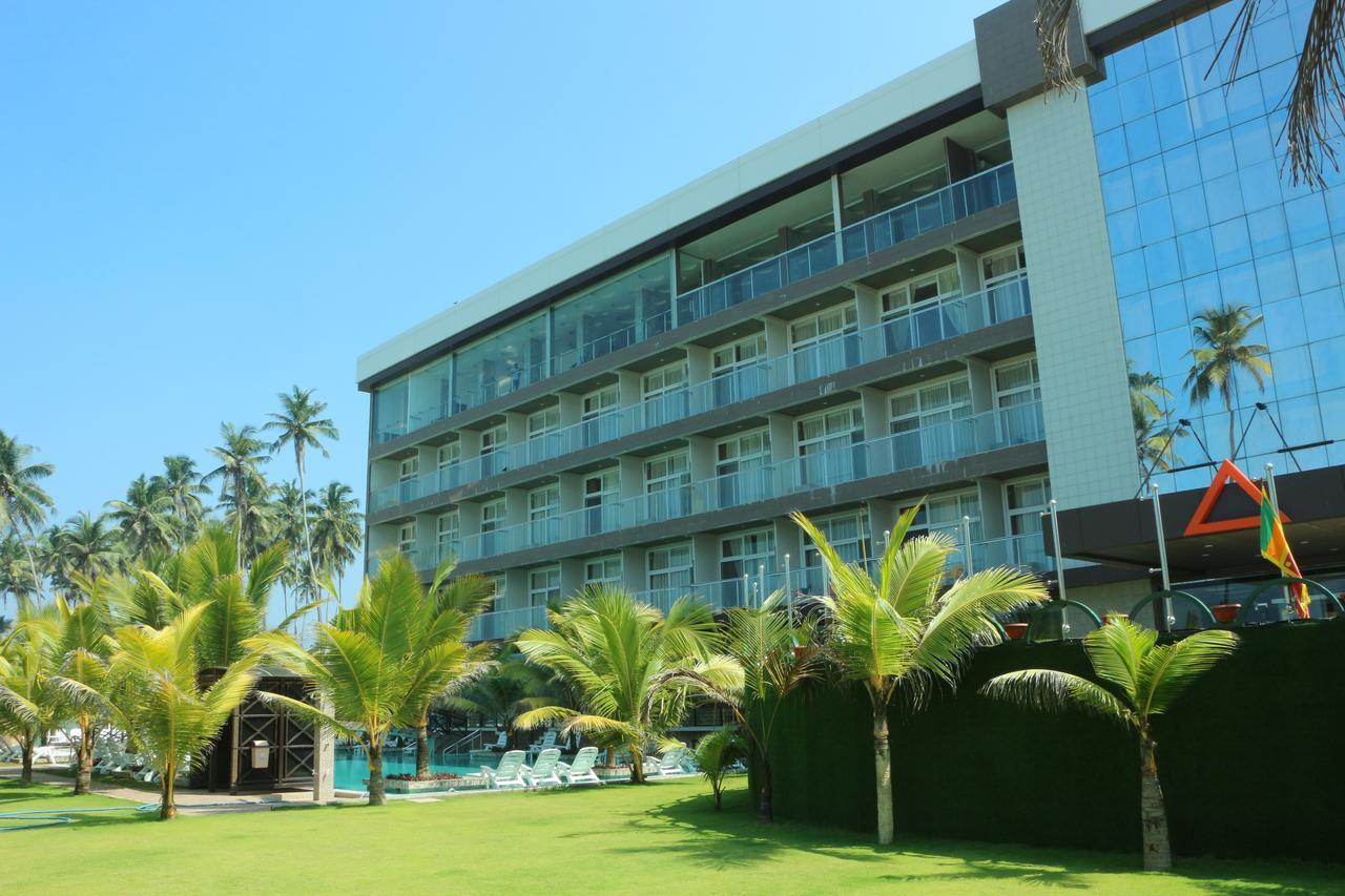 Ocean Queen Hotel Wadduwa Ngoại thất bức ảnh